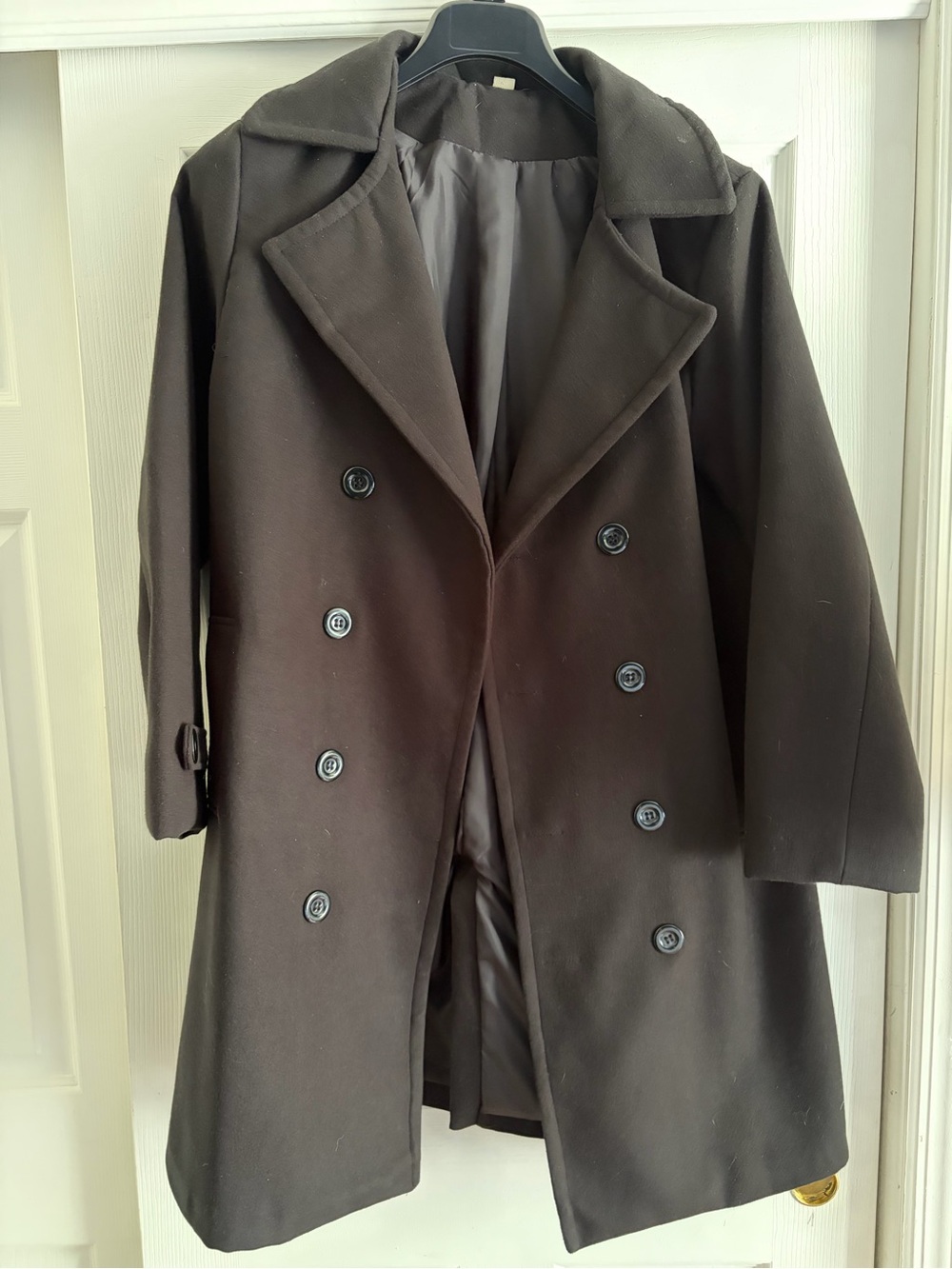 Classic Double-Breasted Wool Coat in black